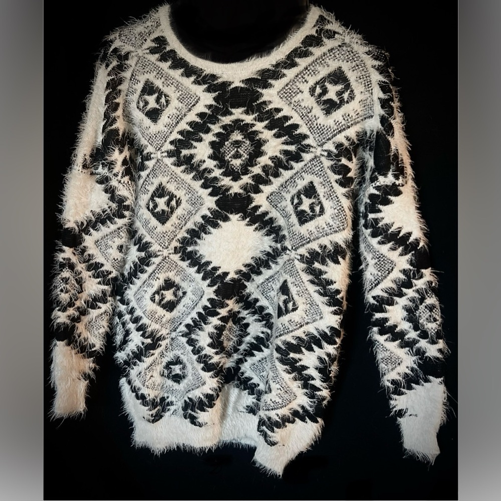 Gianni Bini Cozy Oversized Sweater